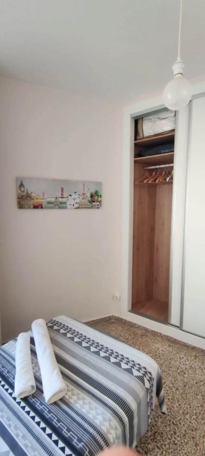 Luminoso Apartamento Playa Torrecilla. Con Piscina Nerja Bagian luar foto