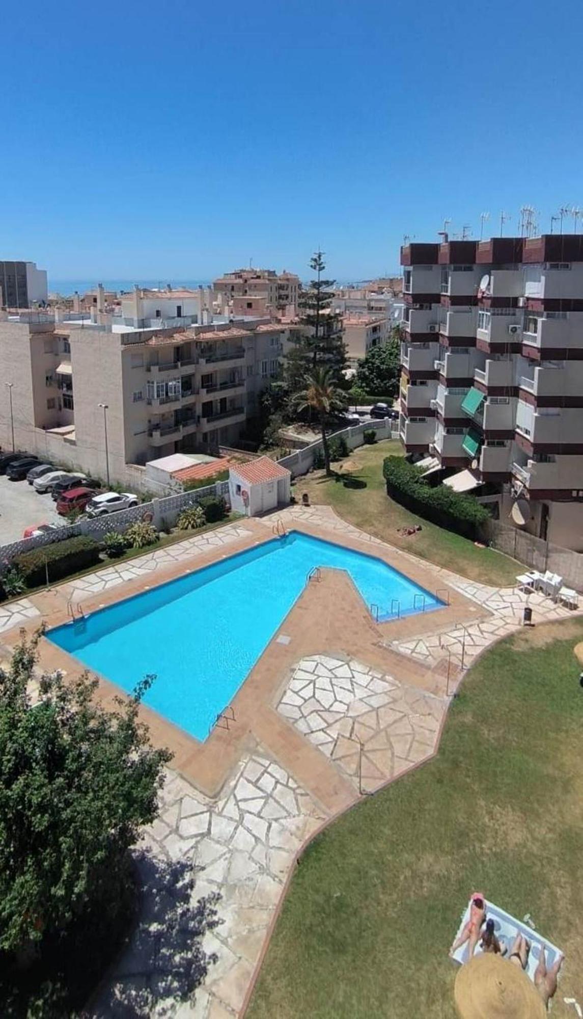Luminoso Apartamento Playa Torrecilla. Con Piscina Nerja Bagian luar foto